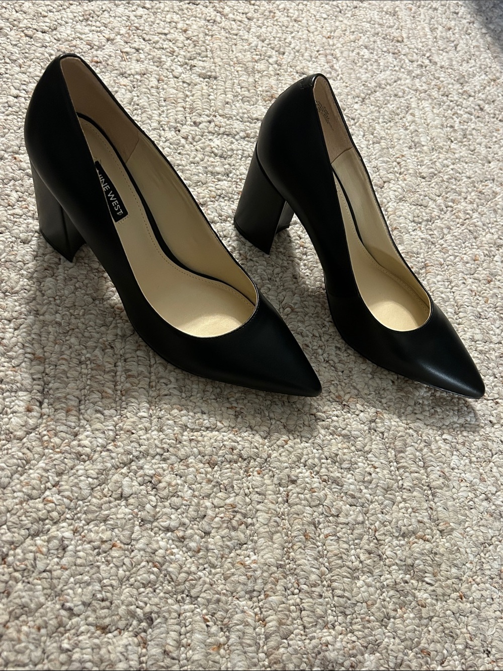 Nine West Black Pointed-Toe Block Heel Pumps 8.5